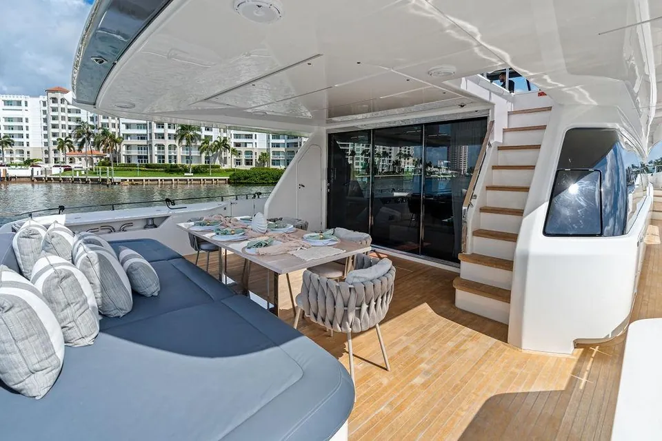 Alter Ego, 2018 Ferretti 850, photo 27