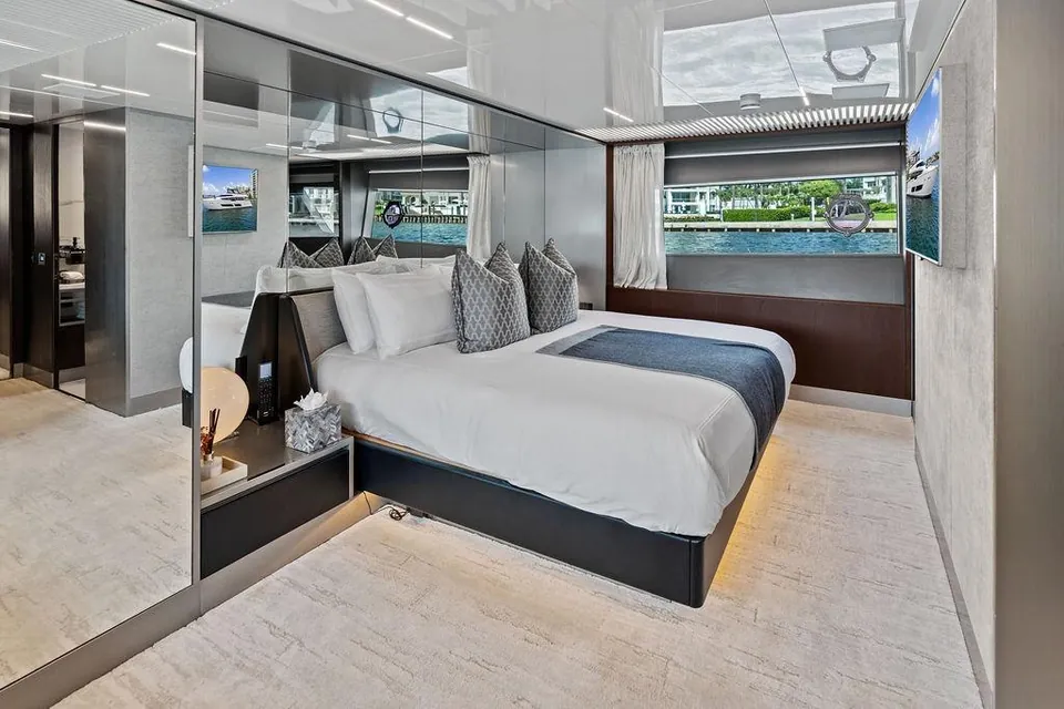 Alter Ego, 2018 Ferretti 850, photo 50