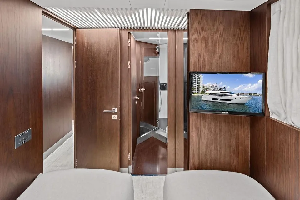 Alter Ego, 2018 Ferretti 850, photo 64