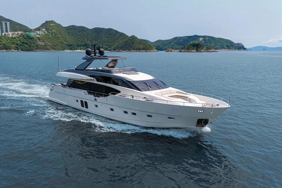TNT Leisure, 2019 Sanlorenzo SL86, photo 1