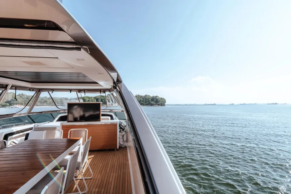 TNT Leisure, 2019 Sanlorenzo SL86, photo 4