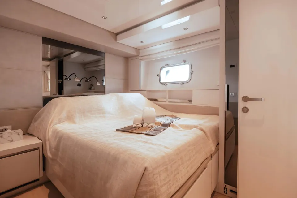 TNT Leisure, 2019 Sanlorenzo SL86, photo 17