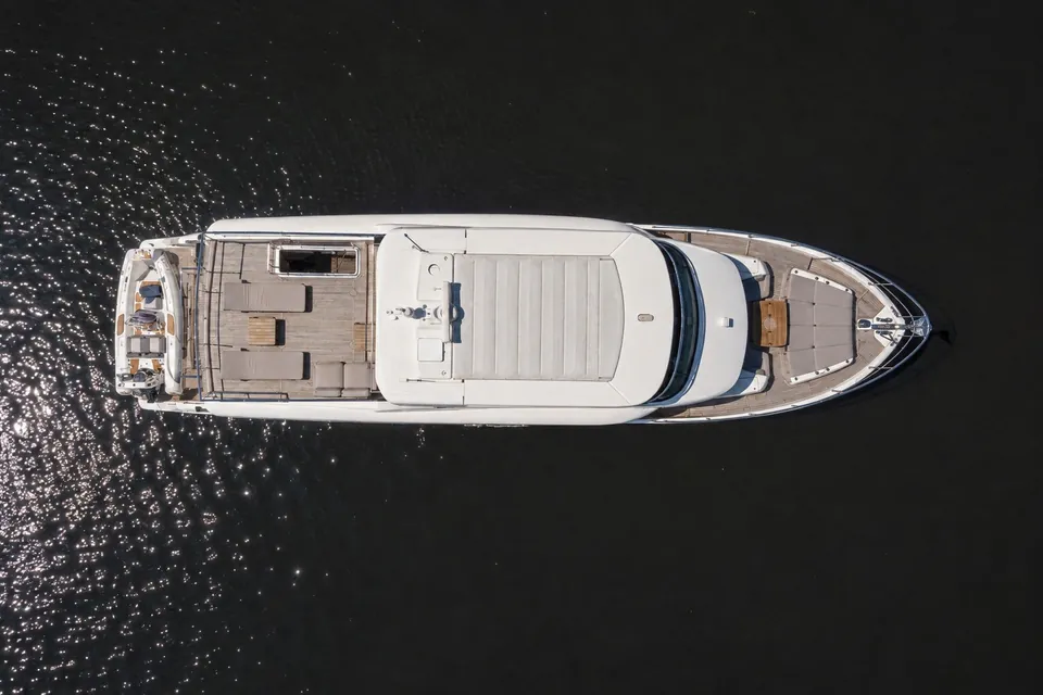 R Boat, 2023 Absolute Yachts Navetta 75, photo 9