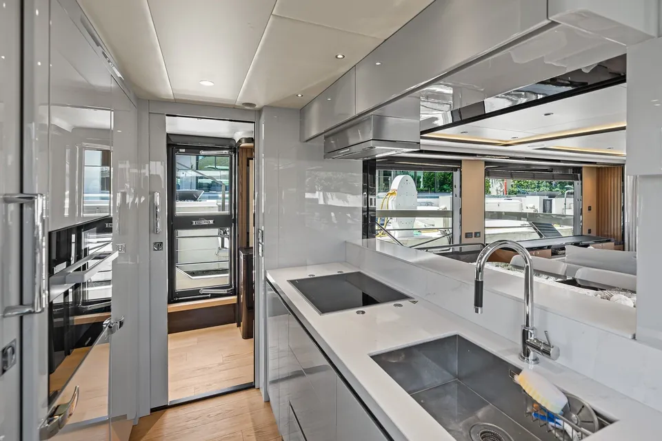 R Boat, 2023 Absolute Yachts Navetta 75, photo 108