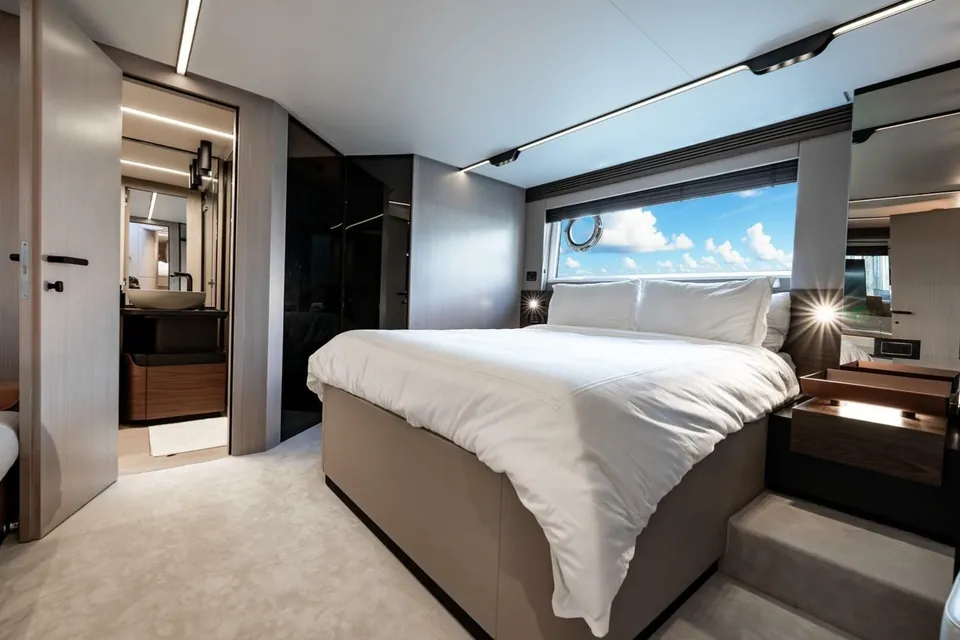 A Checkered Past, 2024 Azimut S7, photo 41