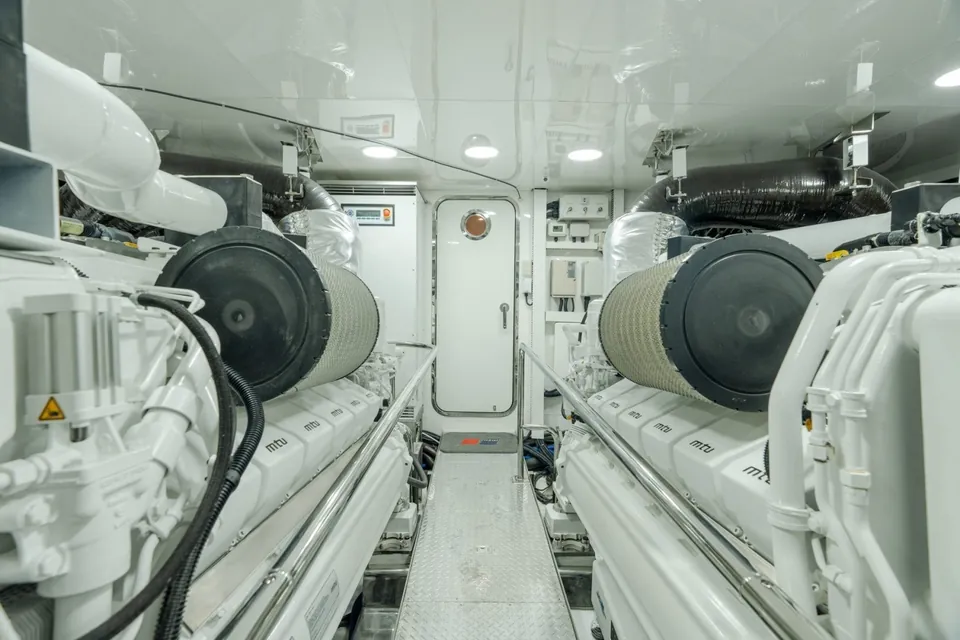 Zephyr, 2019 Ocean Alexander 100 Motoryacht, photo 25