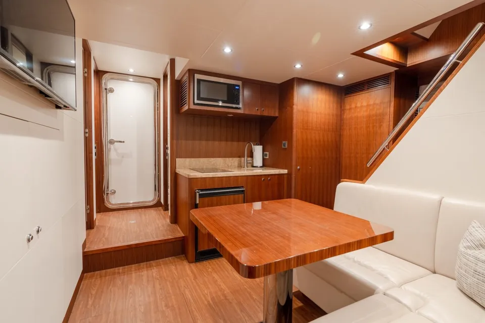 Zephyr, 2019 Ocean Alexander 100 Motoryacht, photo 31