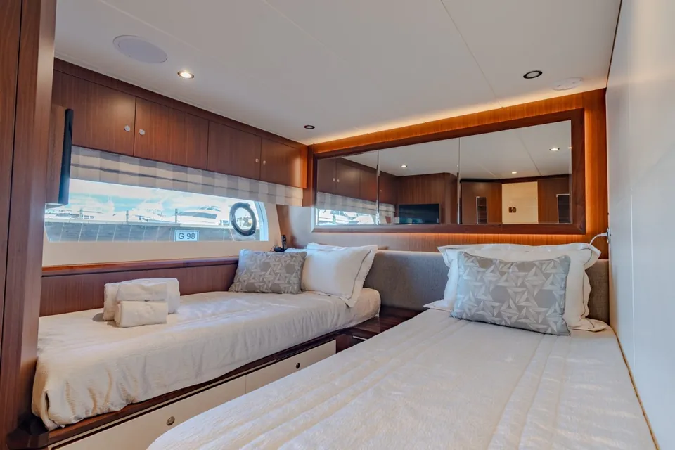 Zephyr, 2019 Ocean Alexander 100 Motoryacht, photo 44