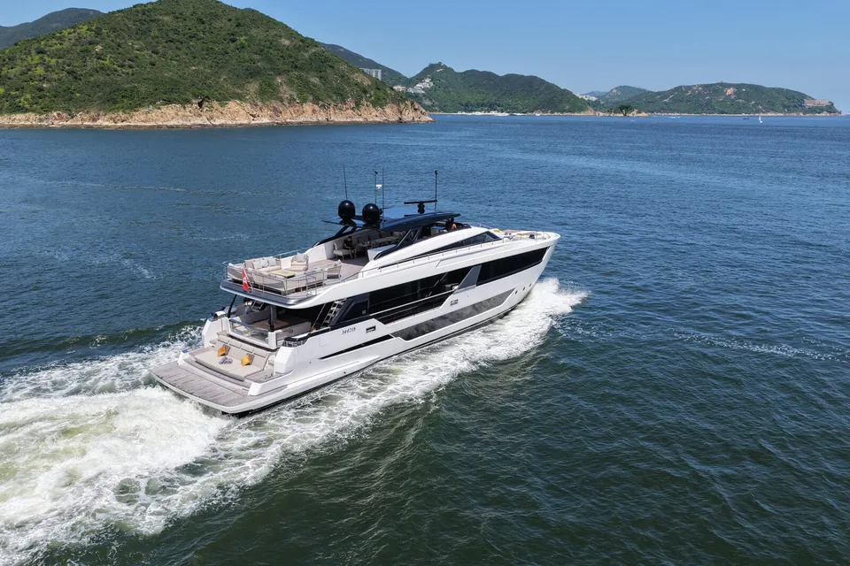 2022 Ferretti 1000, photo 2