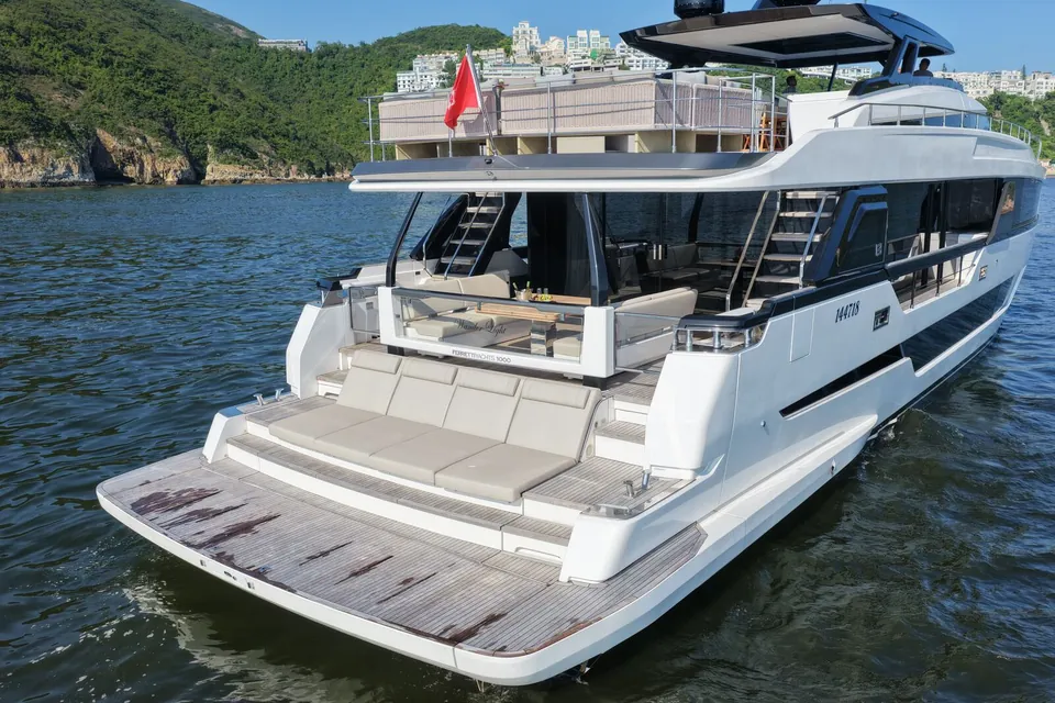 2022 Ferretti 1000, photo 9