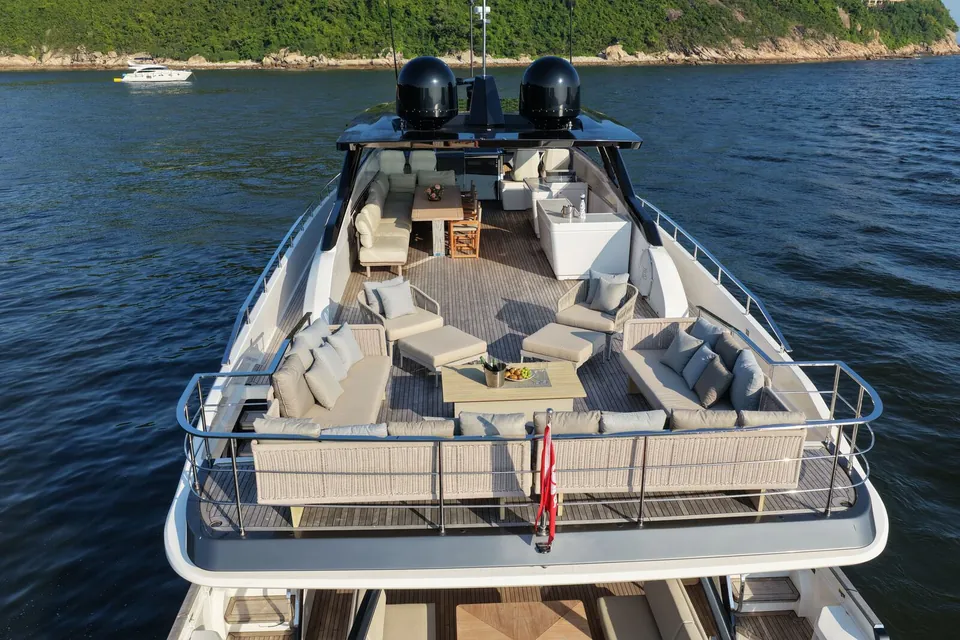 2022 Ferretti 1000, photo 10