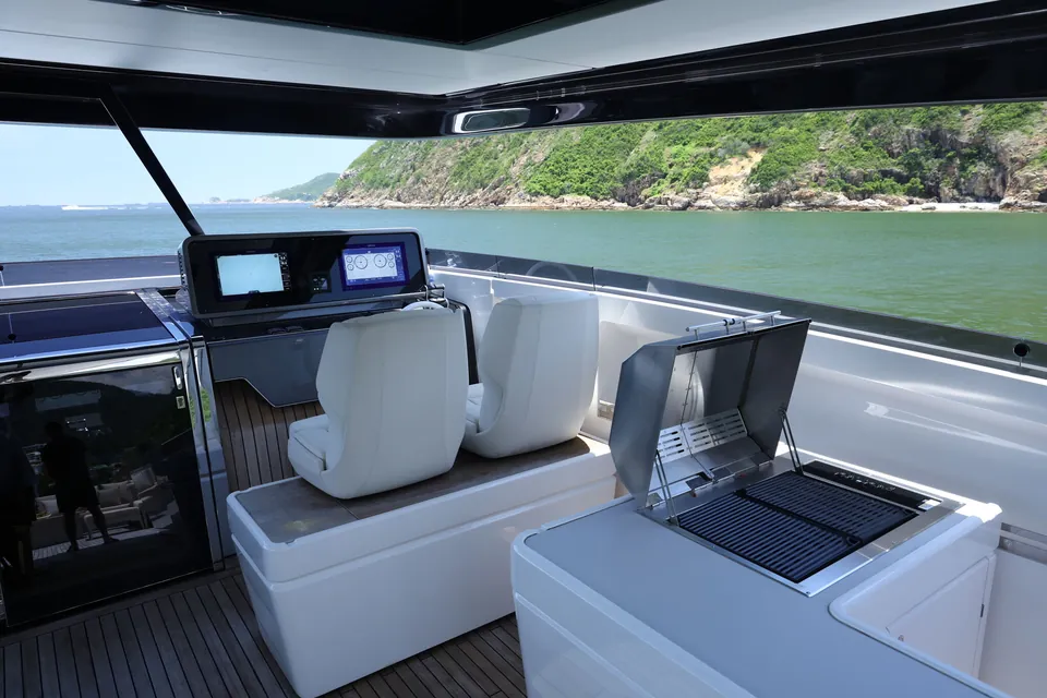 2022 Ferretti 1000, photo 40