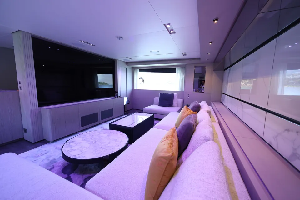 2022 Ferretti 1000, photo 42