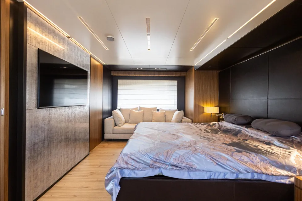 2018 Riva 100 Corsaro, photo 3