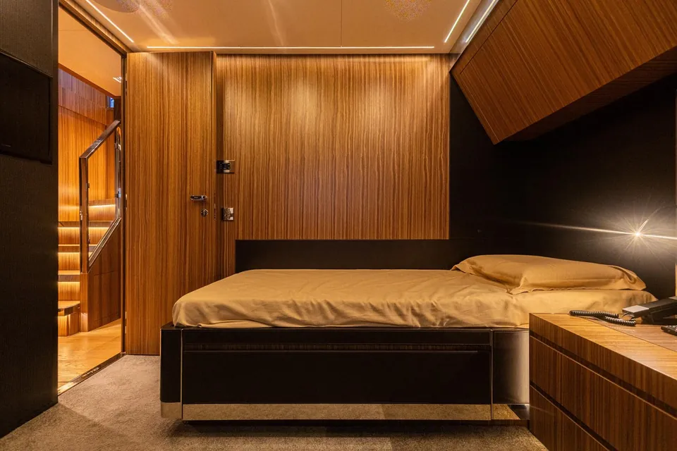 2018 Riva 100 Corsaro, photo 8