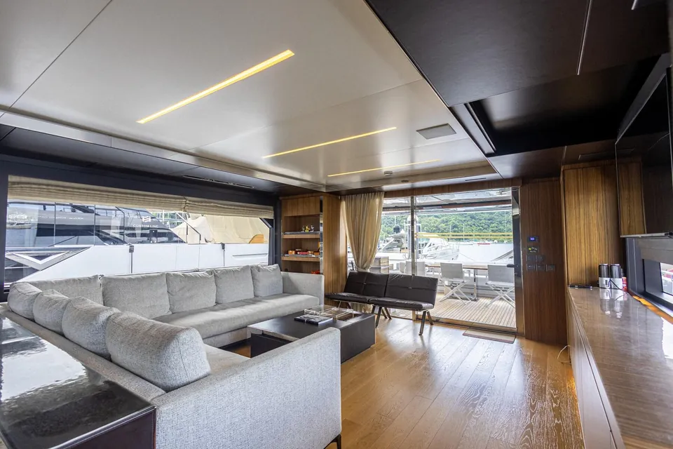 2018 Riva 100 Corsaro, photo 15