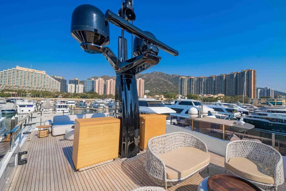 2024 Custom Line Navetta 30, photo 4