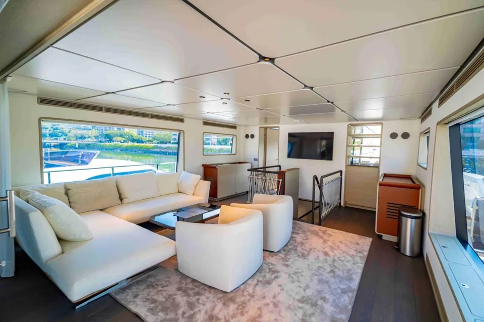 2024 Custom Line Navetta 30, photo 10