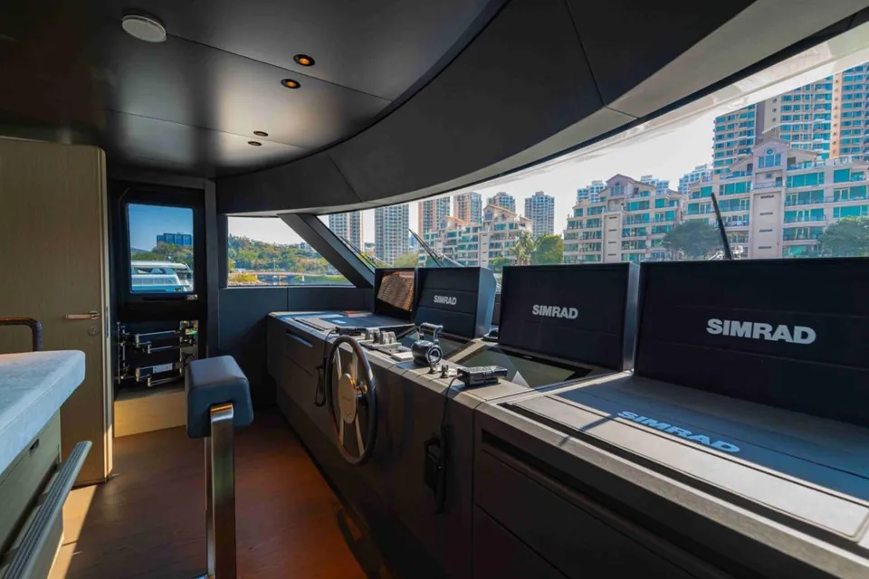 2024 Custom Line Navetta 30, photo 11