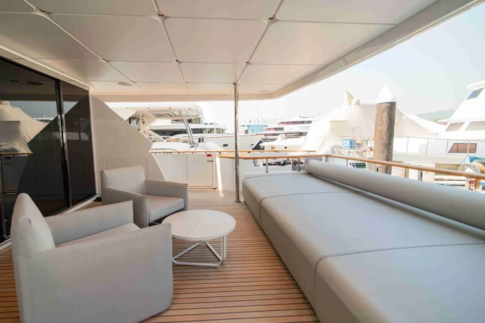 2024 Custom Line Navetta 30, photo 15