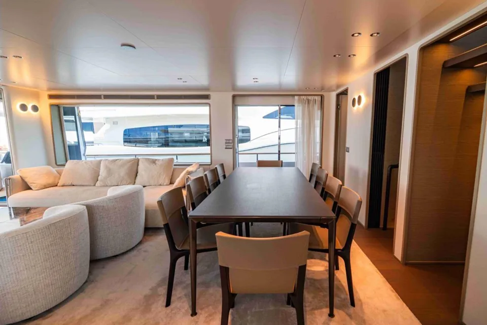 2024 Custom Line Navetta 30, photo 19