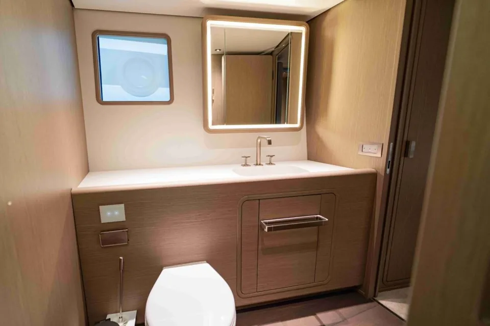 2024 Custom Line Navetta 30, photo 30