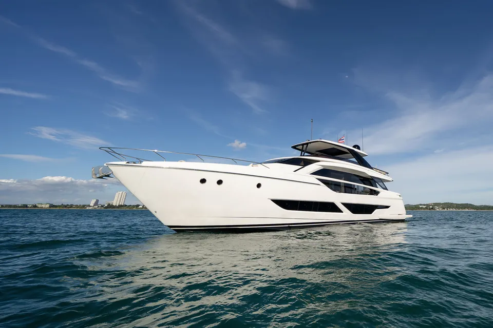 2023 Ferretti 860, photo 4