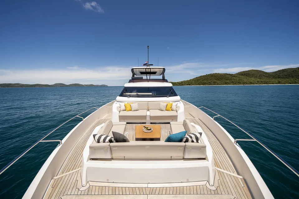 2023 Ferretti 860, photo 12