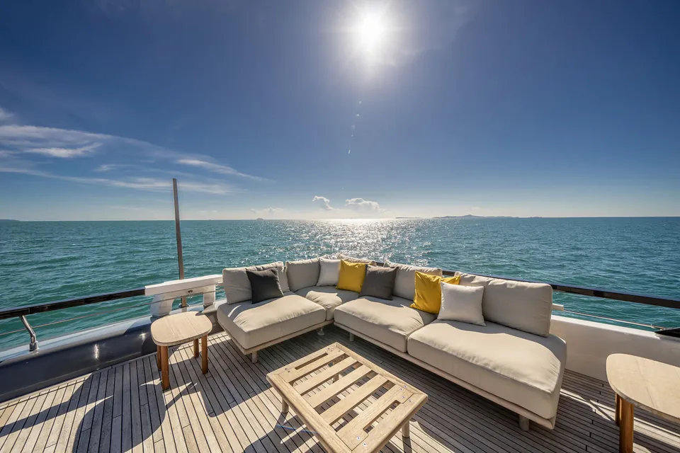 2023 Ferretti 860, photo 19