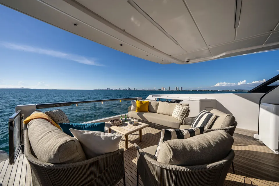 2023 Ferretti 860, photo 23