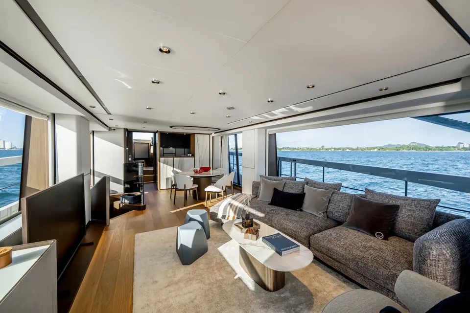 2023 Ferretti 860, photo 30