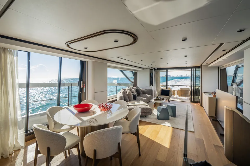 2023 Ferretti 860, photo 31