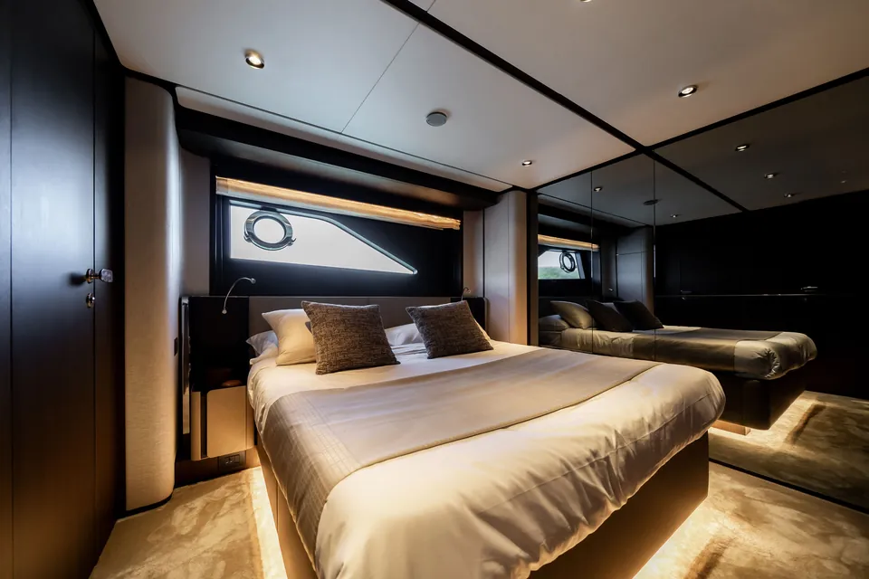 2023 Ferretti 860, photo 43
