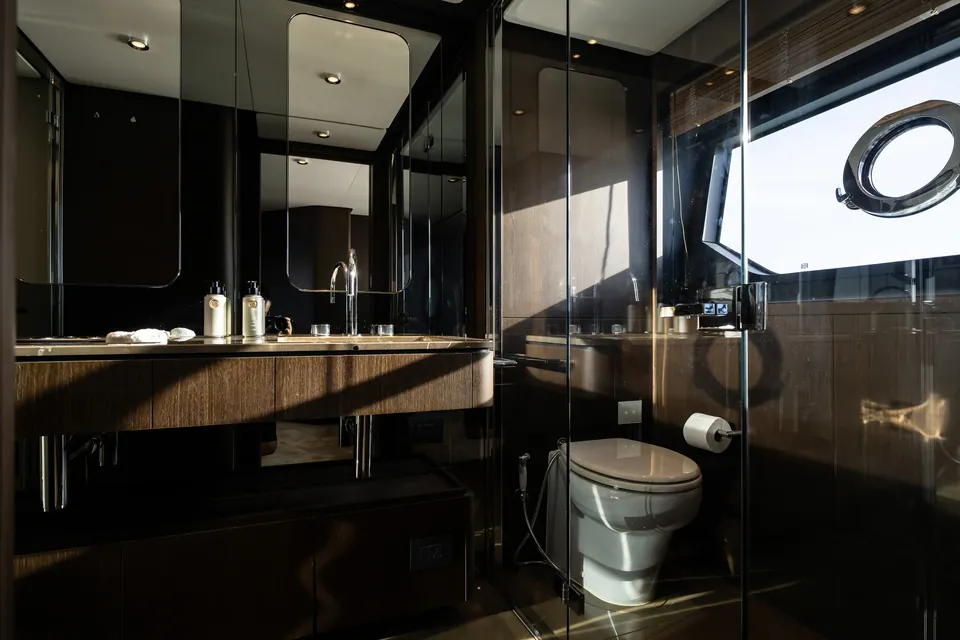 2023 Ferretti 860, photo 44
