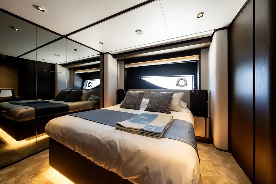 2023 Ferretti 860, photo 45