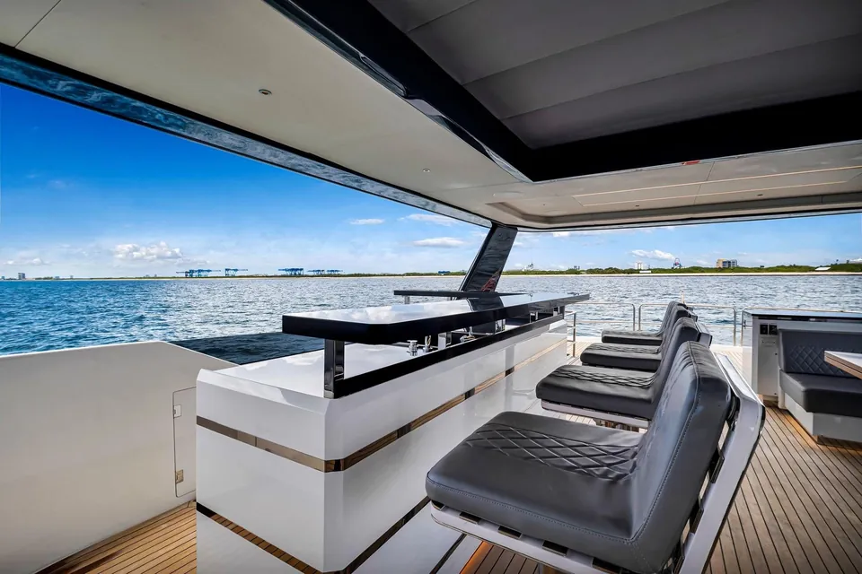 My Way, 2021 Sirena Yachts 88, photo 20