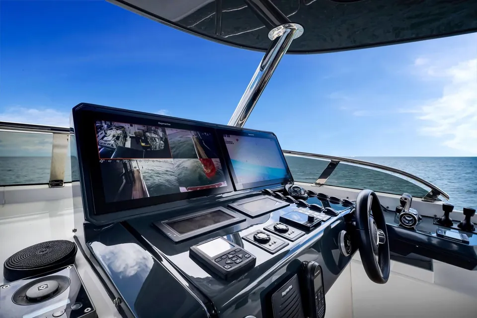 My Way, 2021 Sirena Yachts 88, photo 25