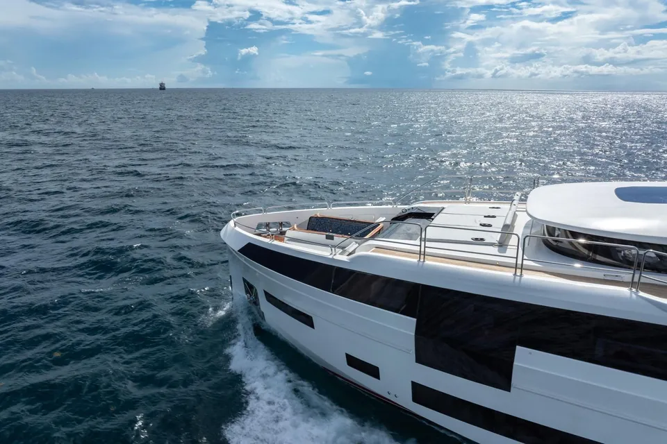 My Way, 2021 Sirena Yachts 88, photo 26