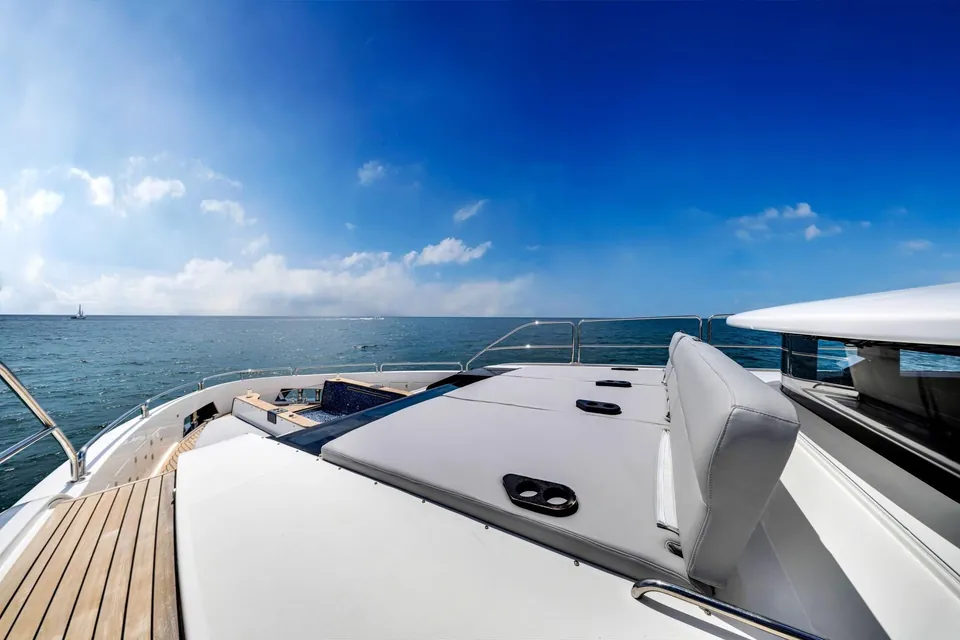 My Way, 2021 Sirena Yachts 88, photo 32
