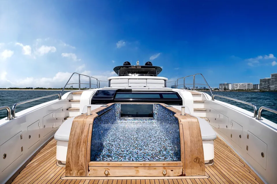 My Way, 2021 Sirena Yachts 88, photo 3