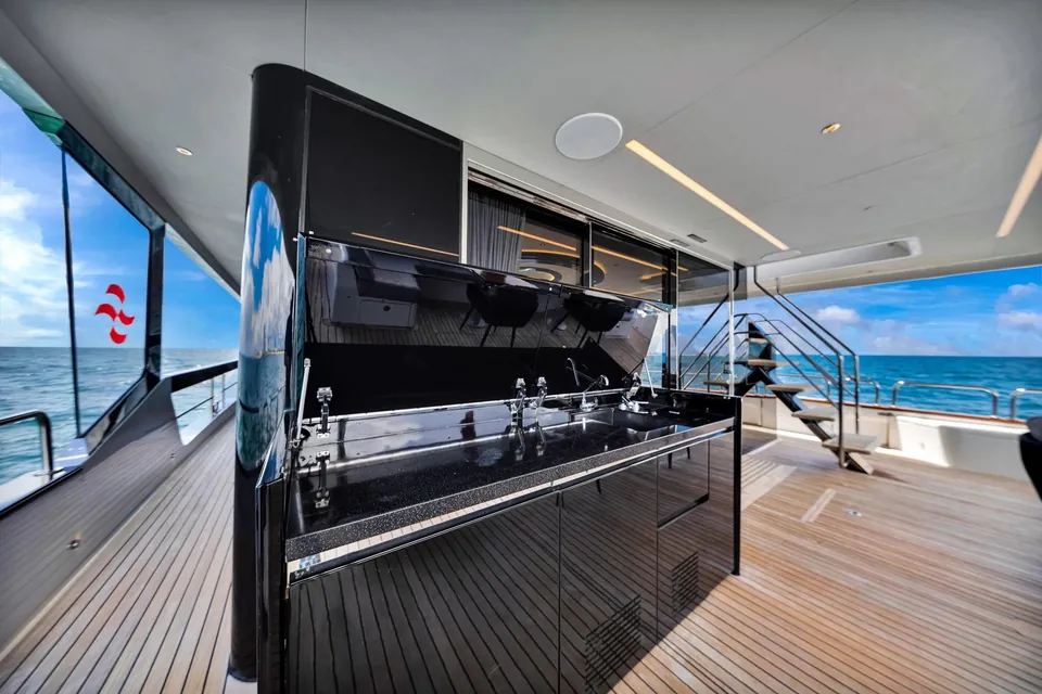 My Way, 2021 Sirena Yachts 88, photo 42