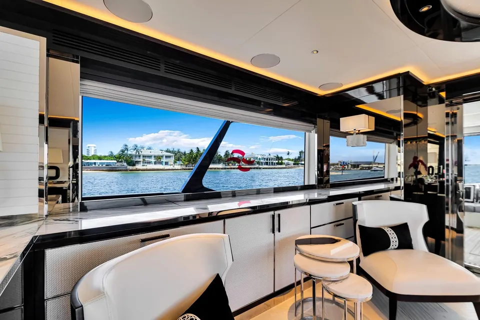 My Way, 2021 Sirena Yachts 88, photo 49