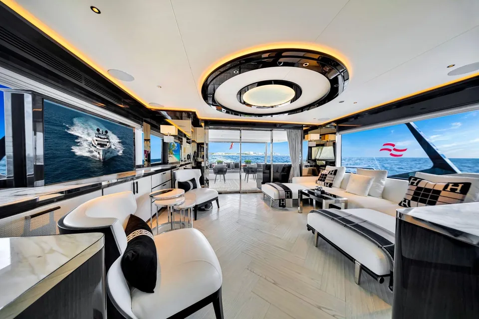 My Way, 2021 Sirena Yachts 88, photo 52