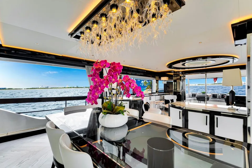 My Way, 2021 Sirena Yachts 88, photo 55