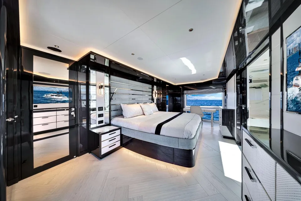 My Way, 2021 Sirena Yachts 88, photo 66