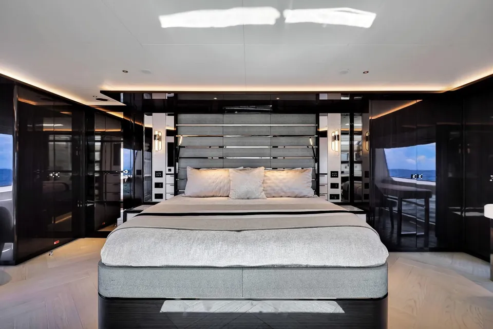 My Way, 2021 Sirena Yachts 88, photo 73