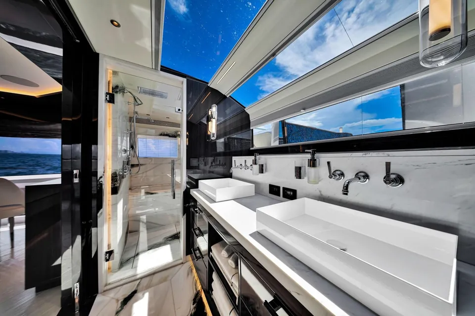 My Way, 2021 Sirena Yachts 88, photo 80