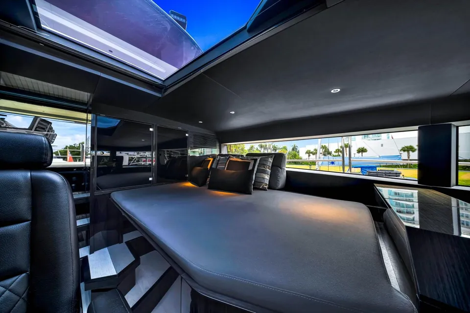 My Way, 2021 Sirena Yachts 88, photo 89