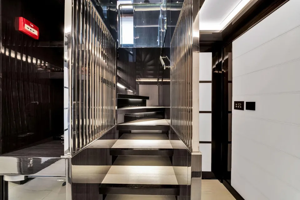 My Way, 2021 Sirena Yachts 88, photo 91
