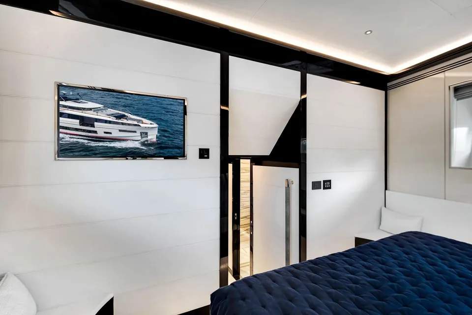 My Way, 2021 Sirena Yachts 88, photo 102